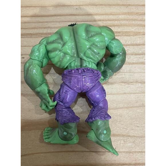 Hasbro Marvel Universe HULK #013 5" Green Purple Articulated Action Figure 2009 - Picture 2 of 4